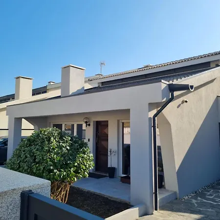 On The Way - Beach/guest House Bed & Breakfast Mindelo