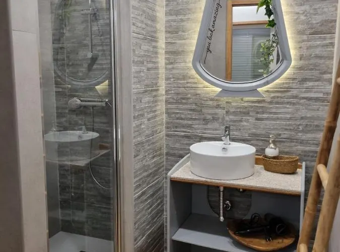 Bed & Breakfast On The Way - Beach/guest House 3*